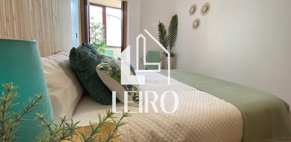 Foto 6 Alquiler Vacacional de Ático con Terraza y Plaza de Garaje Céntrico 