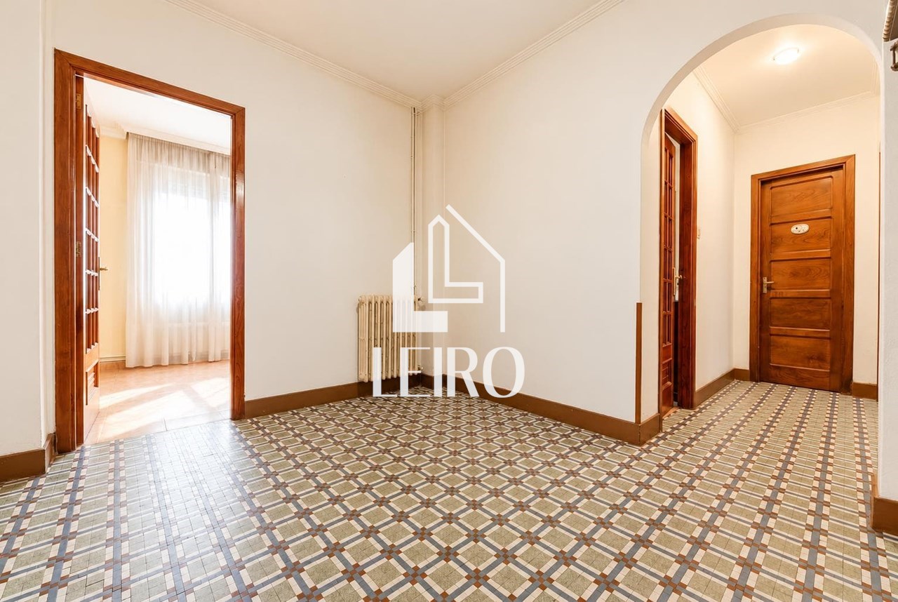 Foto 30 Amplia Casa con Jardín en el Centro de Vilagarcía de Arousa