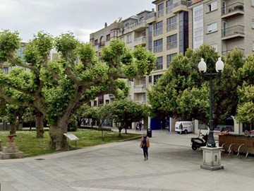Amplia Plaza de Garaje en Alquiler - Vilagarcía de Arousa