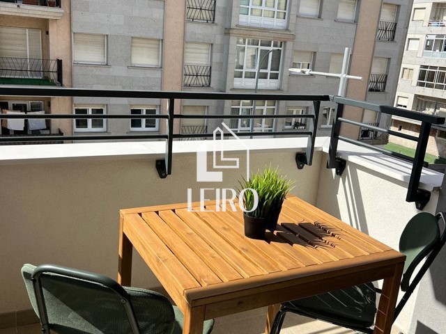 Aparatemento Equipado con Terraza y Garaje _ Temporada Escolar - Vilagarcía de Arousa