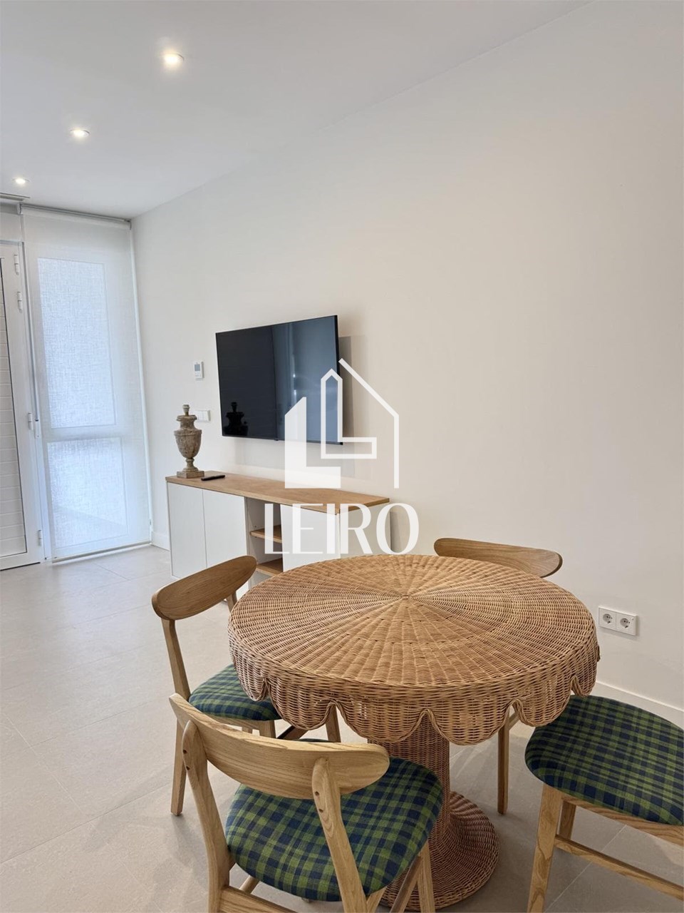 Foto 7 APARTAMENTO AMUEBLADO CON TERRAZA Y VISTAS AL MAR- TEMPORADA ESCOLAR 