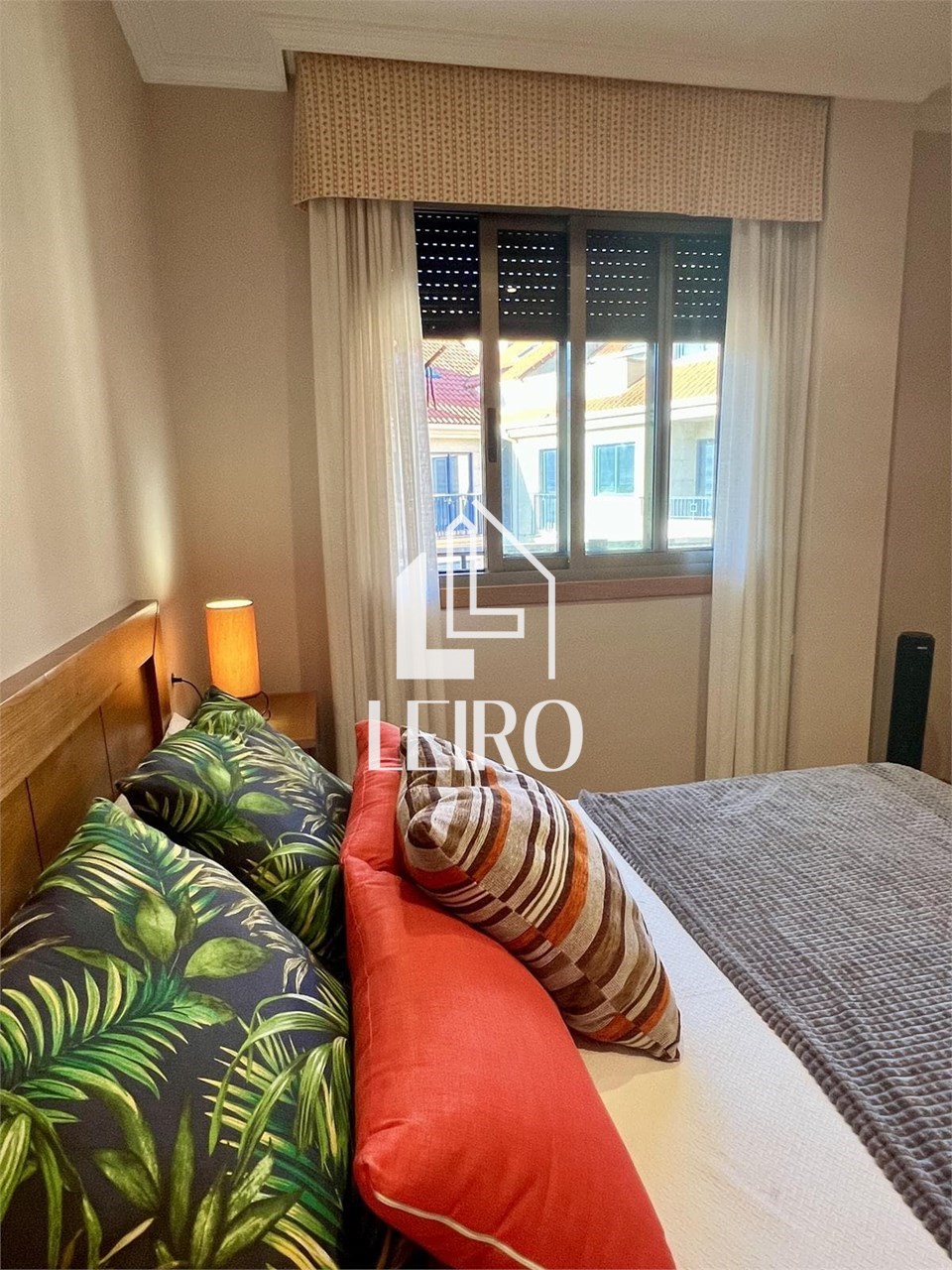 Foto 13 APARTAMENTO AMUEBLADO CON TERRAZA Y VISTAS EN EDIFICIO CON PISCINA- A REVOLTA