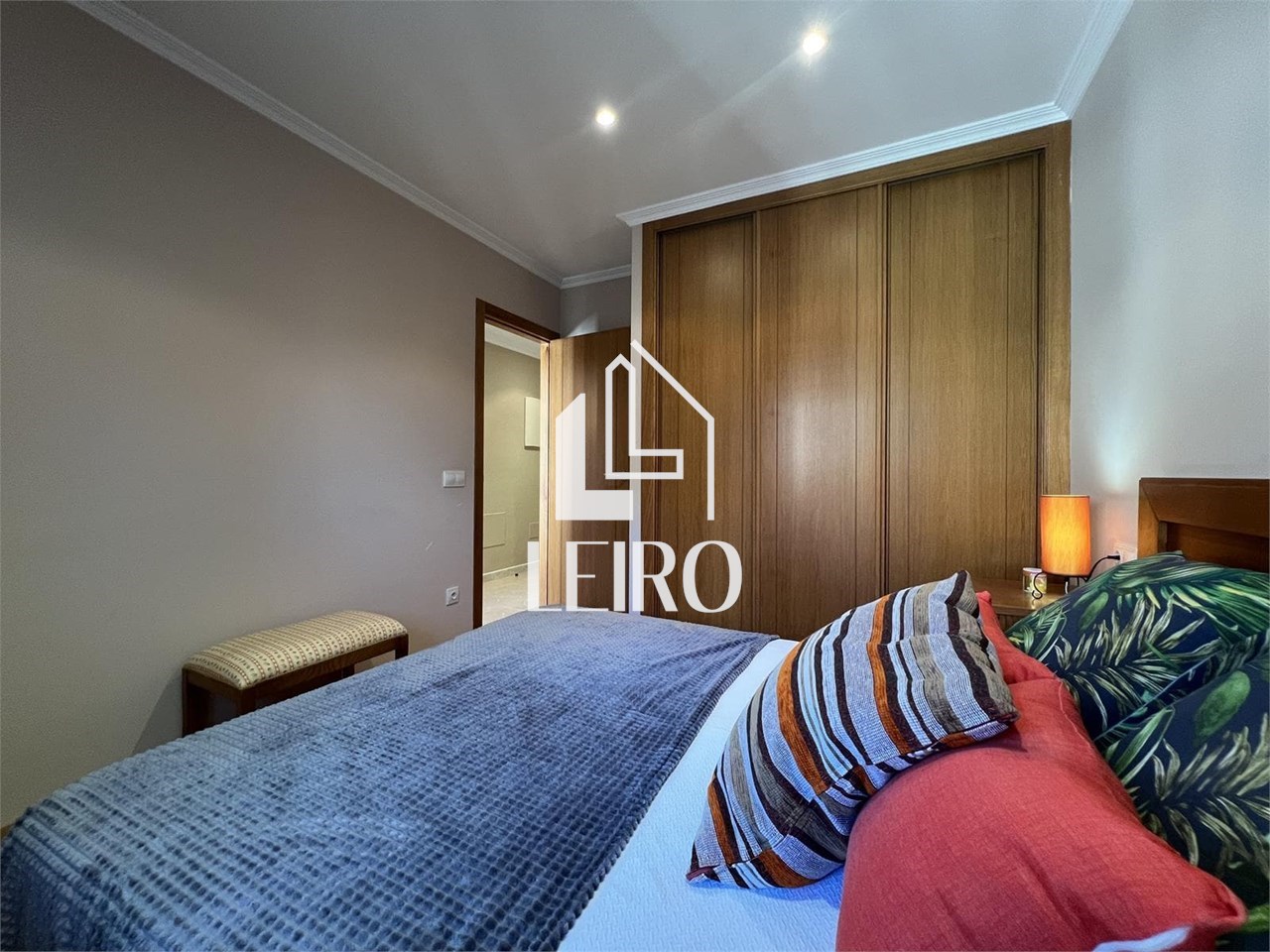 Foto 20 APARTAMENTO AMUEBLADO CON TERRAZA Y VISTAS EN EDIFICIO CON PISCINA- A REVOLTA