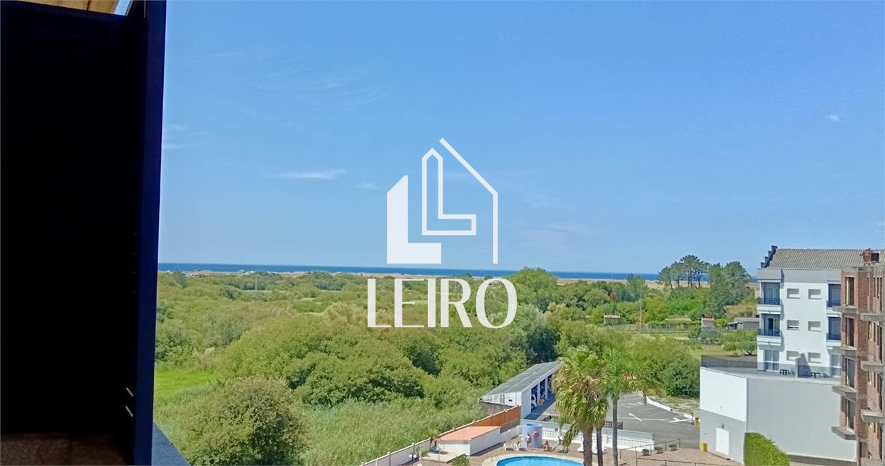 Foto 1 APARTAMENTO AMUEBLADO CON TERRAZA Y VISTAS EN EDIFICIO CON PISCINA