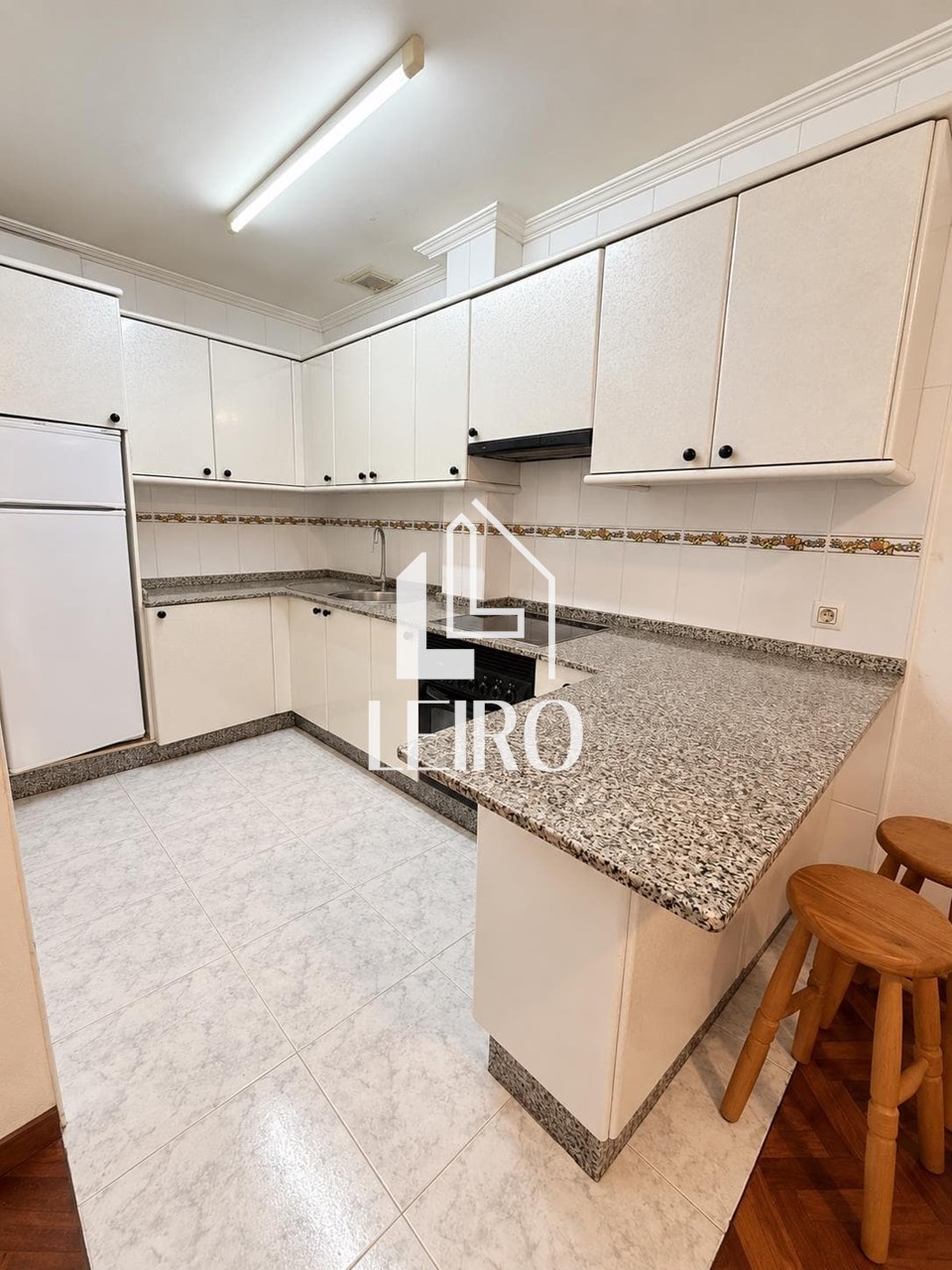 Foto 5 APARTAMENTO AMUEBLADO CON TRASTERO - CARRIL 