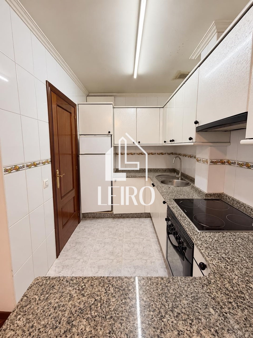 Foto 6 APARTAMENTO AMUEBLADO CON TRASTERO - CARRIL 