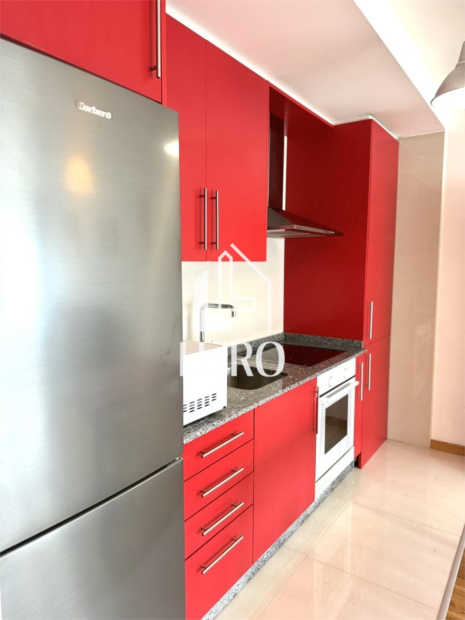 Foto 2 Apartamento Amueblado de 1 Dormitorio con Plaza de Garaje y  Trastero
