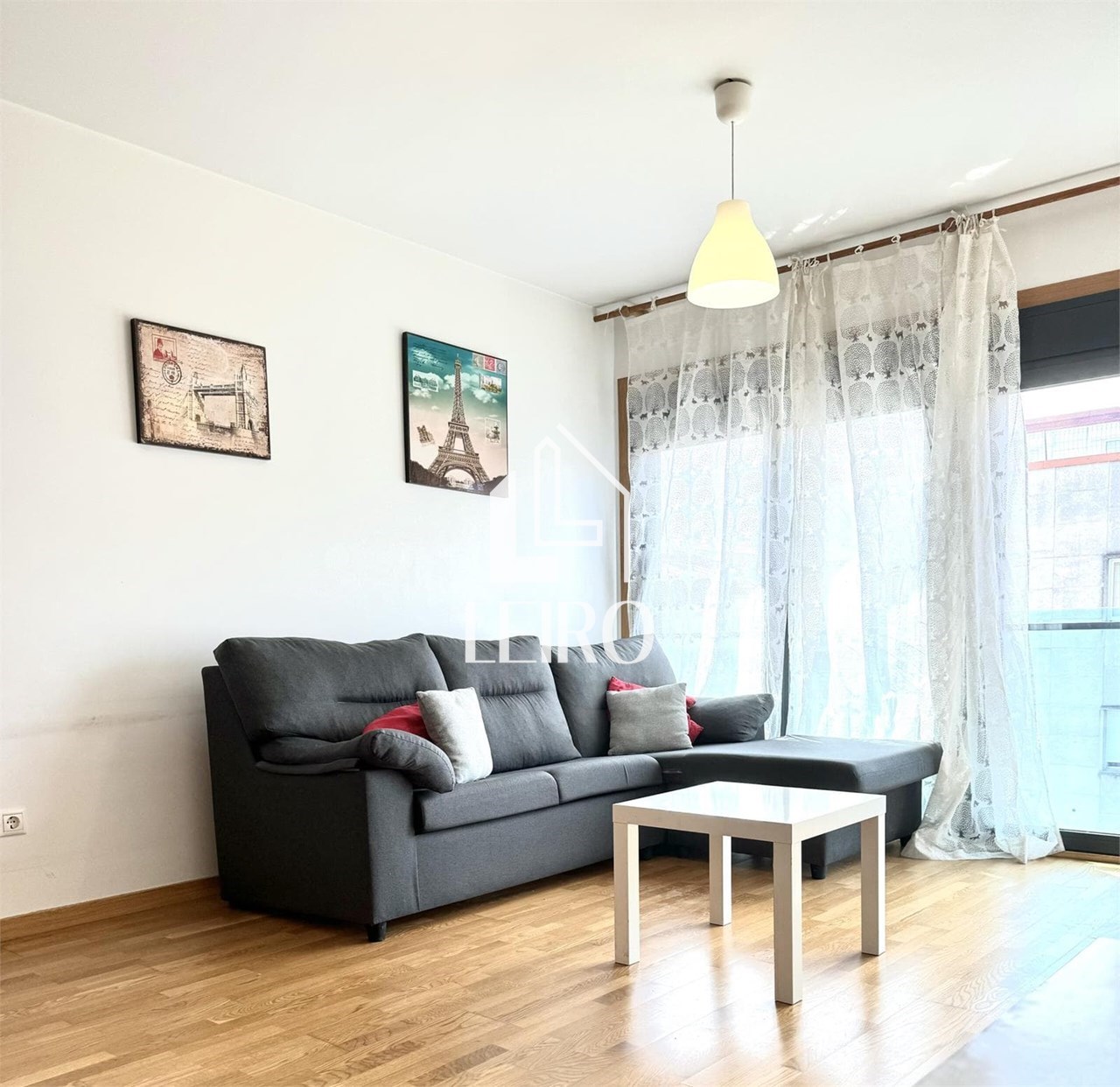 Foto 4 Apartamento Amueblado de 1 Dormitorio con Plaza de Garaje y  Trastero