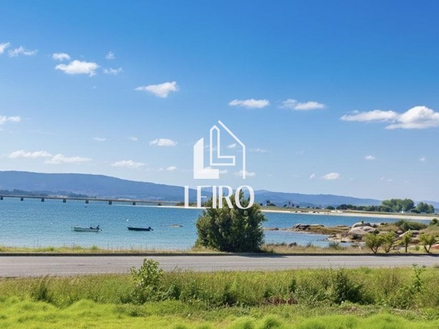 APARTAMENTO AMUEBLADO , EQUIPADO,  CON GARAJE Y TRASTERO.(LICENCIA TURISTICA) - Illa de Arousa