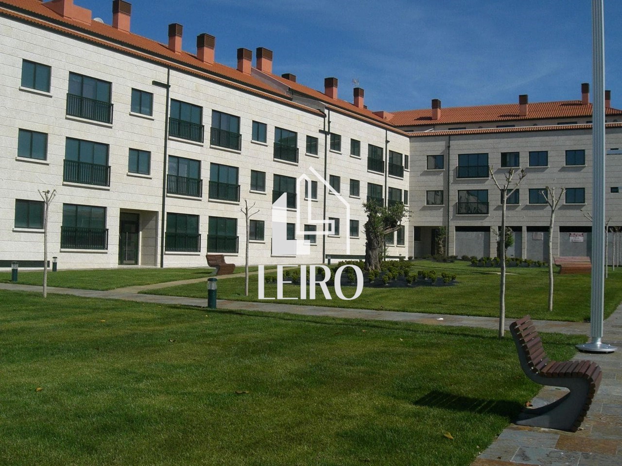 Foto 2 APARTAMENTO AMUEBLADO , EQUIPADO,  CON GARAJE Y TRASTERO.(LICENCIA TURISTICA)