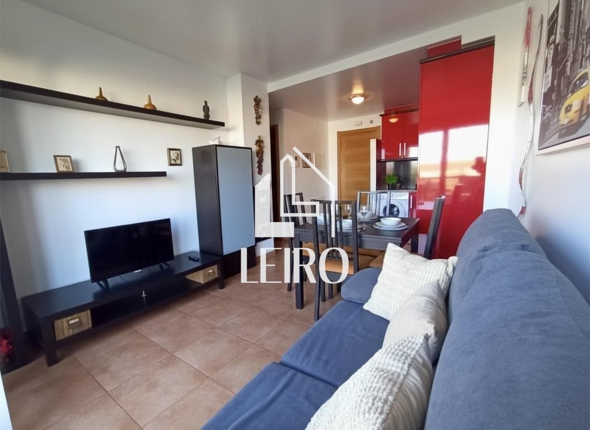 Foto 3 APARTAMENTO AMUEBLADO , EQUIPADO,  CON GARAJE Y TRASTERO.(LICENCIA TURISTICA)