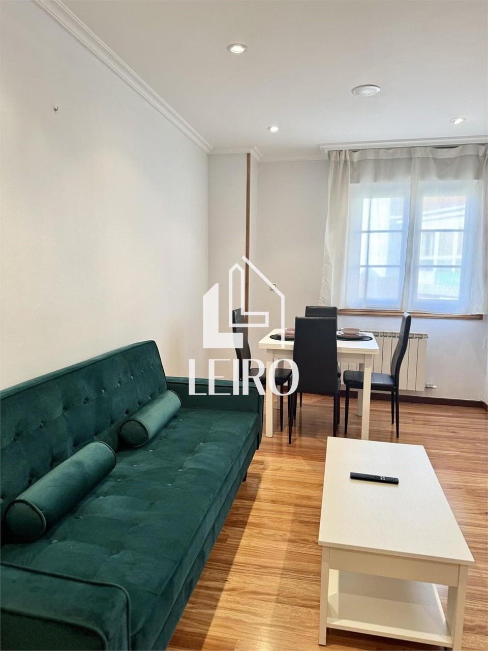 Foto 2 APARTAMENTO CENTRICO AMUEBLADO CON GARAJE- TEMPORADA ESCOLAR