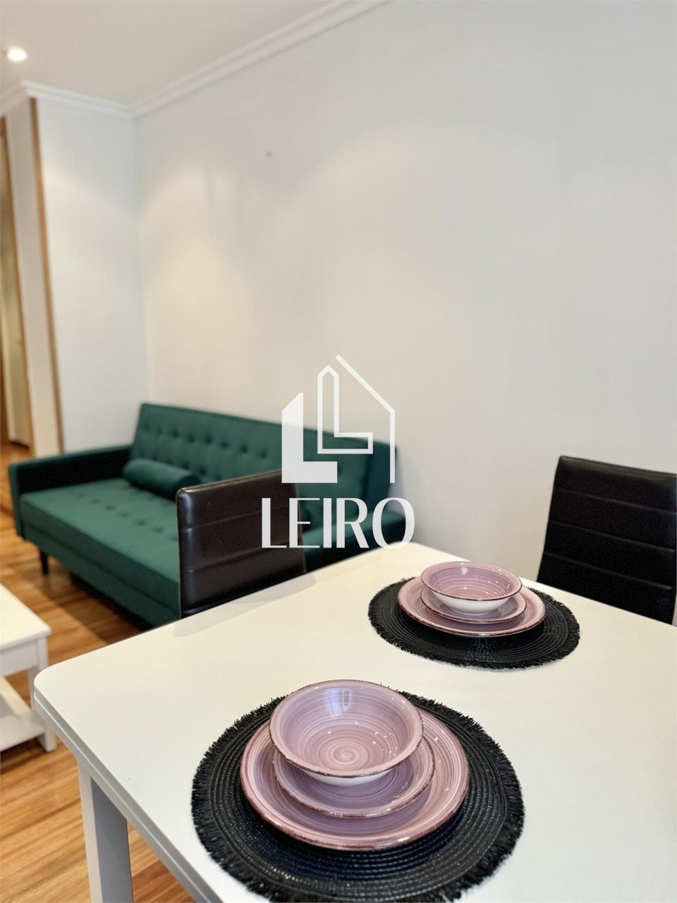 Foto 4 APARTAMENTO CENTRICO AMUEBLADO CON GARAJE