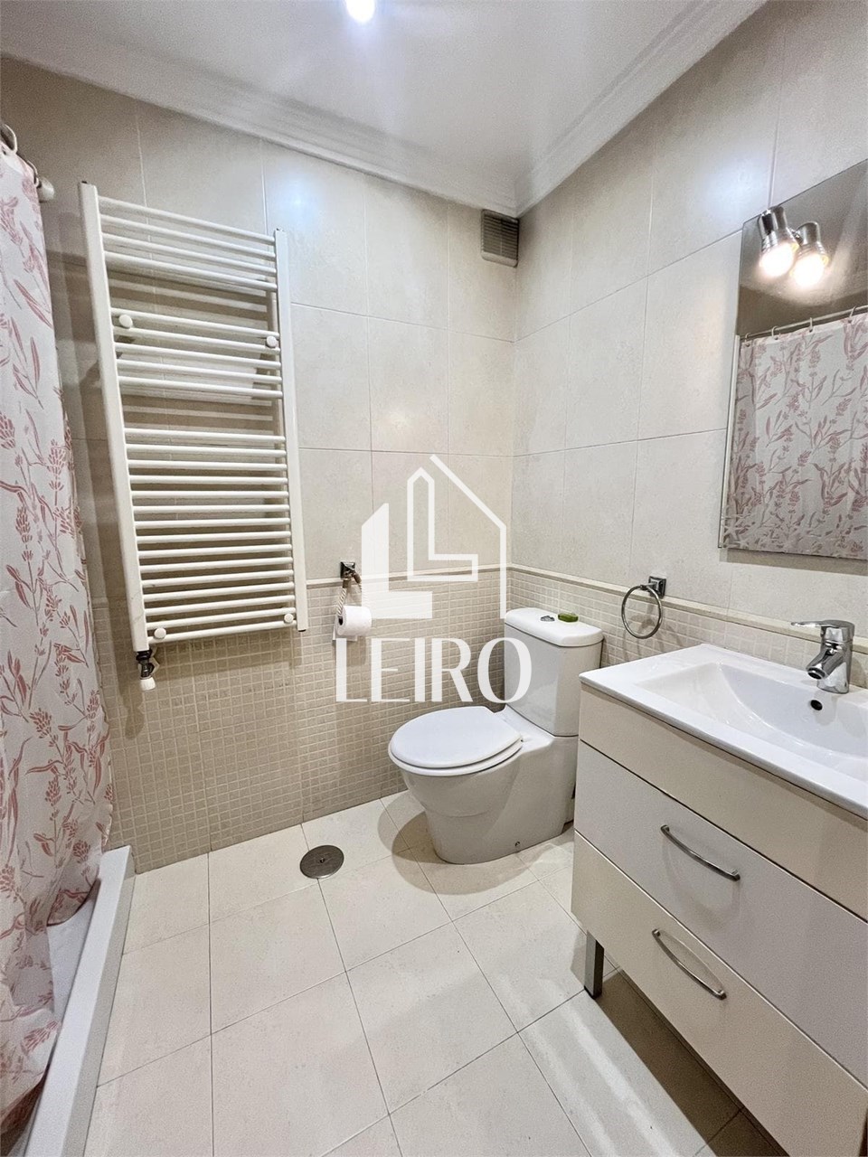 Foto 12 APARTAMENTO CÉNTRICO AMUEBLADO CON TRASTERO