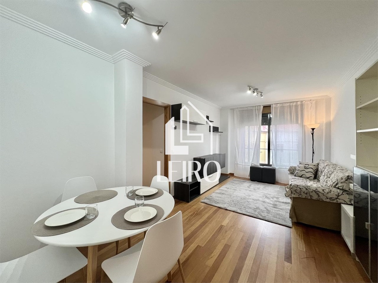 Foto 1 APARTAMENTO CÉNTRICO AMUEBLADO CON TRASTERO