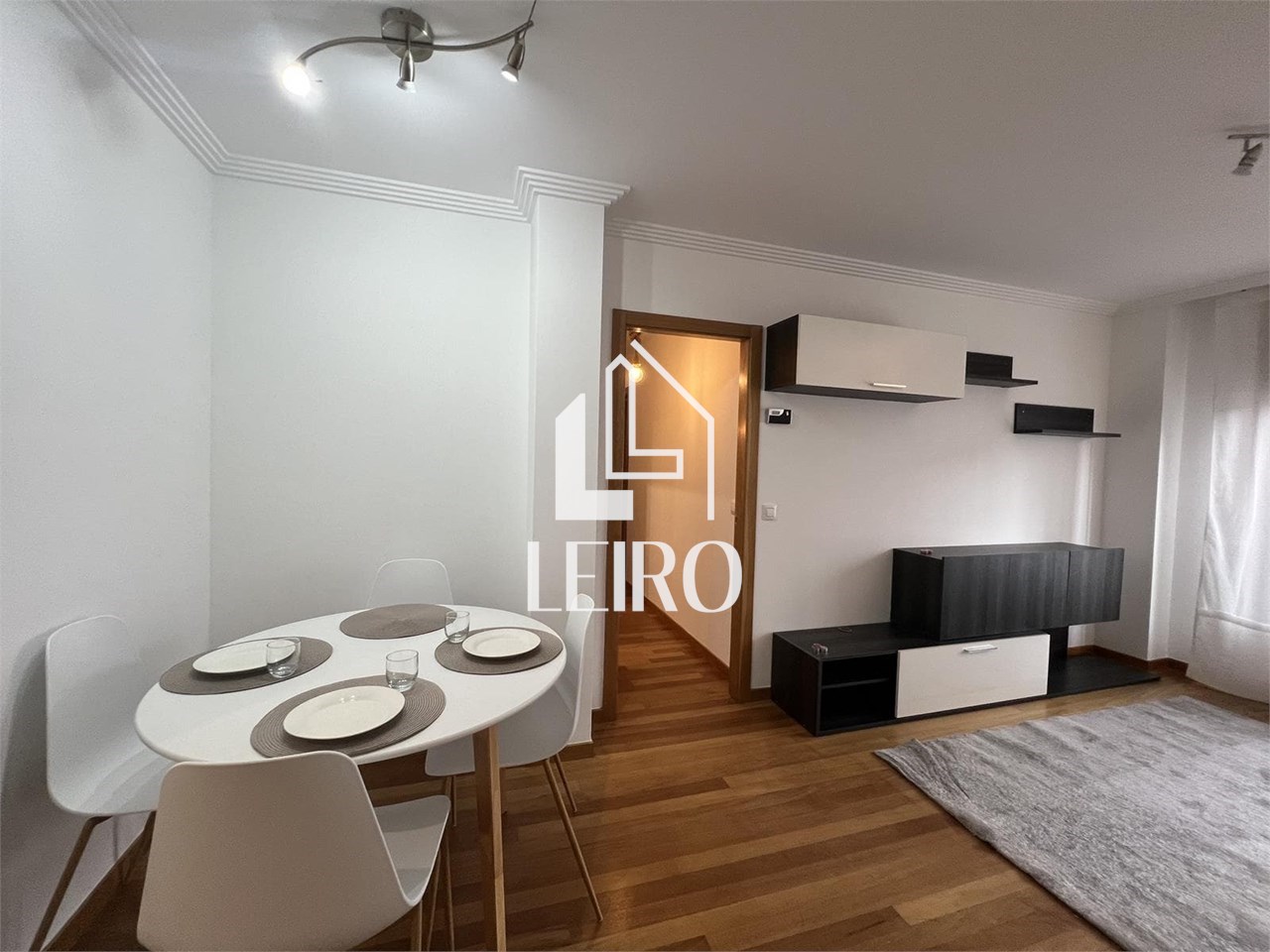 Foto 2 APARTAMENTO CÉNTRICO AMUEBLADO CON TRASTERO