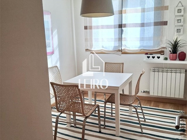 APARTAMENTO CÉNTRICO CON ASCENSOR - Vilagarcía de Arousa