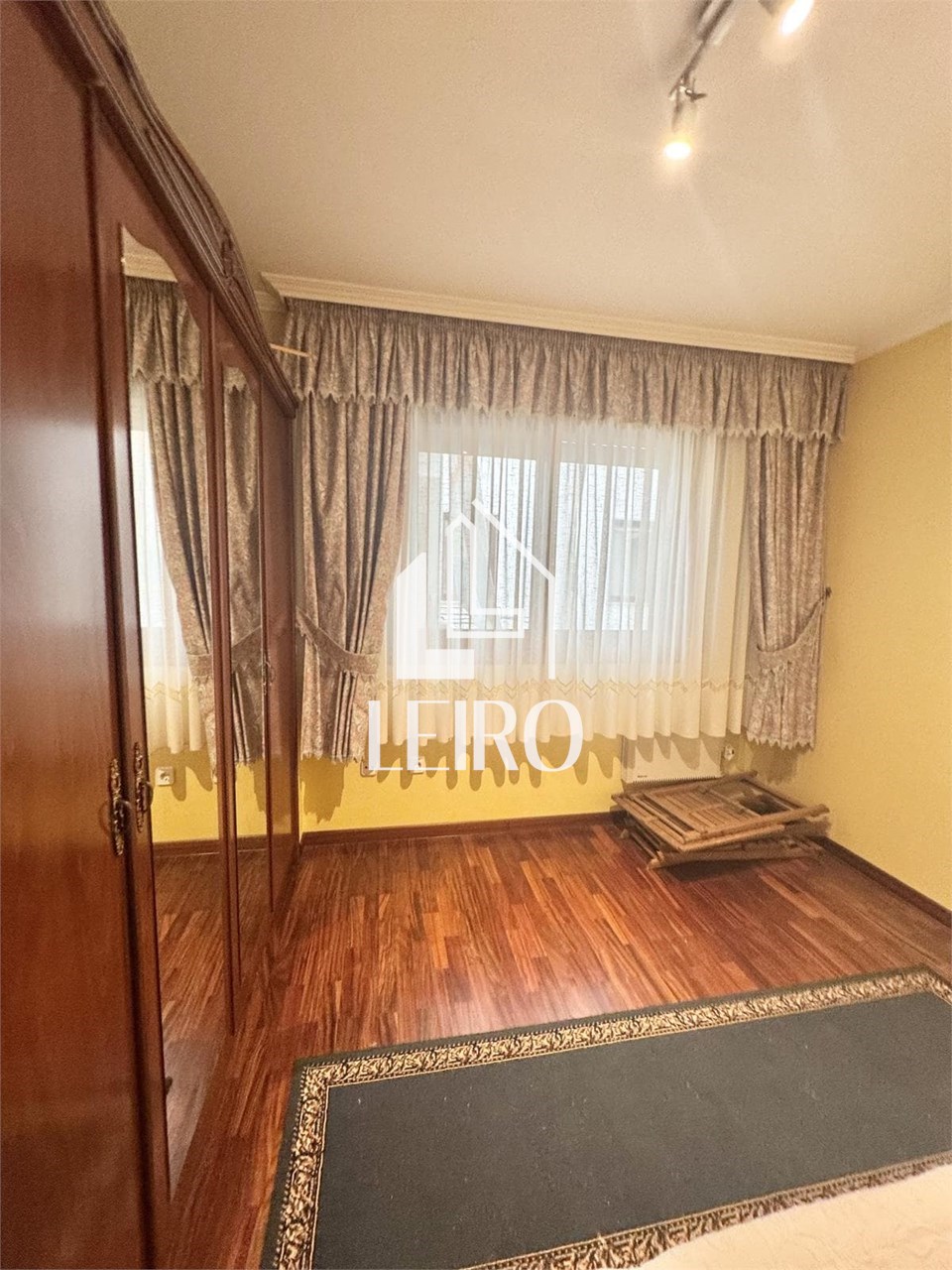 Foto 15 APARTAMENTO CON GARAJE Y TRASTERO BIEN UBICADO 