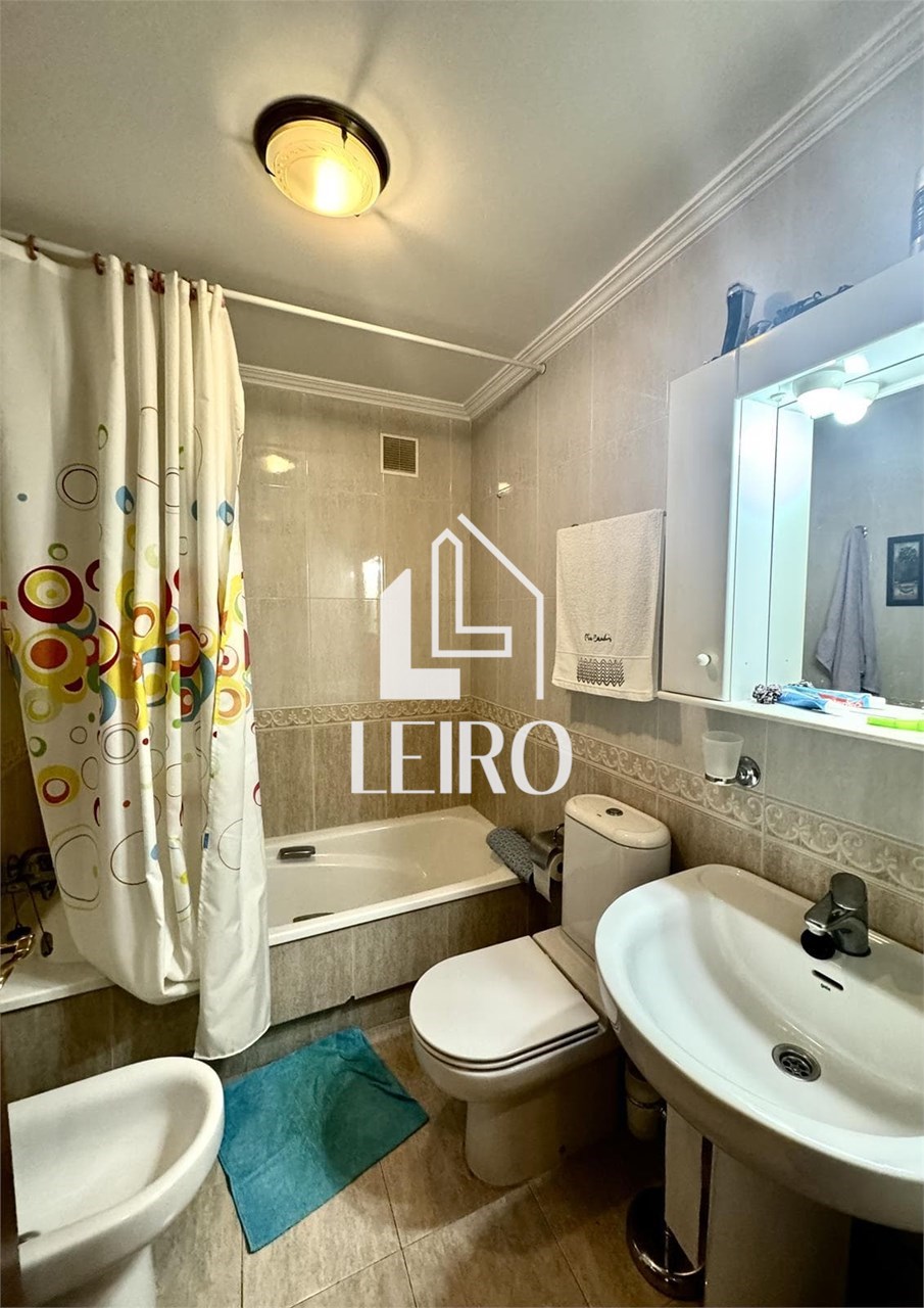Foto 17 APARTAMENTO CON GARAJE Y TRASTERO BIEN UBICADO 