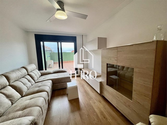 Apartamento con Terraza Garaje y Trastero - Vilanova de Arousa