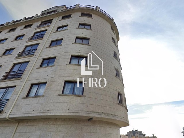 Apartamento con Terraza Garaje y Trastero - Vilagarcía de Arousa