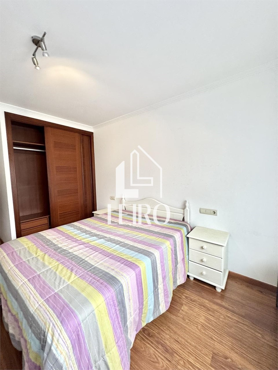 Foto 11 APARTAMENTO CON TRASTERO EN ALQUILER 