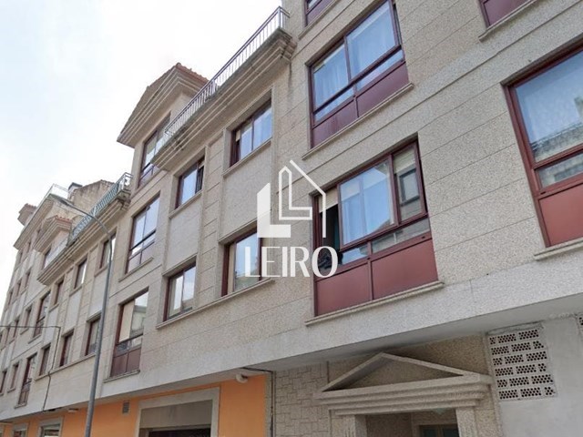 APARTAMENTO CON TRASTERO EN ALQUILER  - Vilagarcía de Arousa