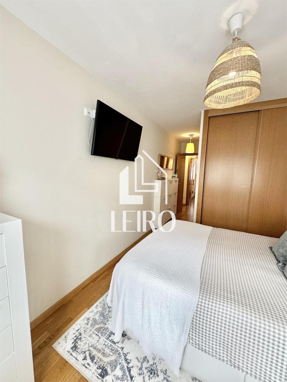 Foto 23 APARTAMENTO SEMIAMUEBLADO CON GARAJE Y TRASTERO 