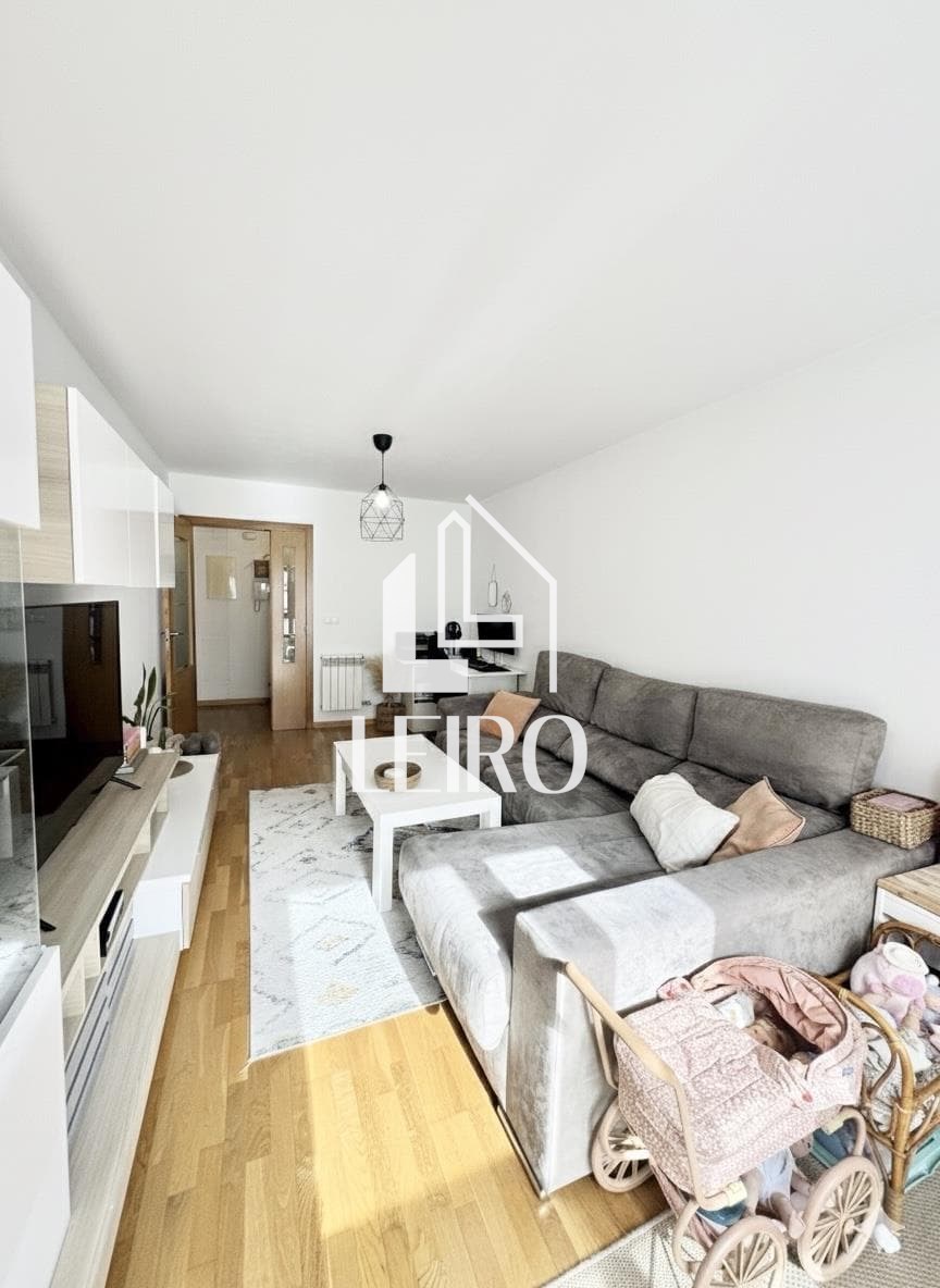 Foto 29 APARTAMENTO SEMIAMUEBLADO CON GARAJE Y TRASTERO 