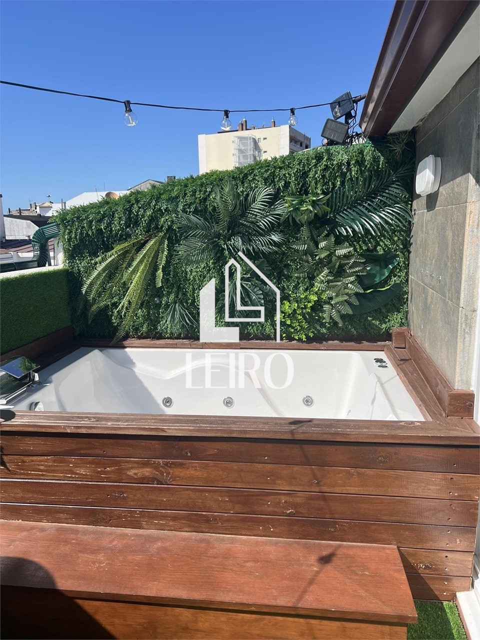 Foto 5 Ático Céntrico con Amplia Terraza 