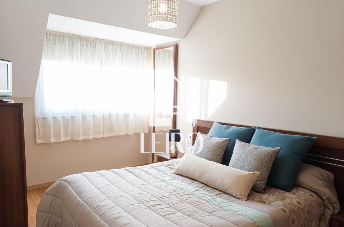 Foto 9 ATICO CÉNTRICO CON GARAJE Y TRASTERO