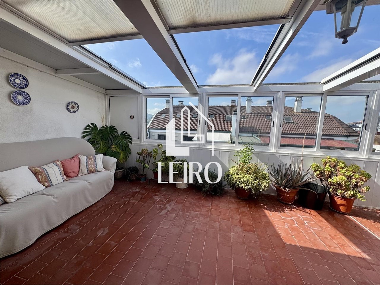 Foto 2 ÁTICO CÉNTRICO CON TERRAZA DE 49 M2