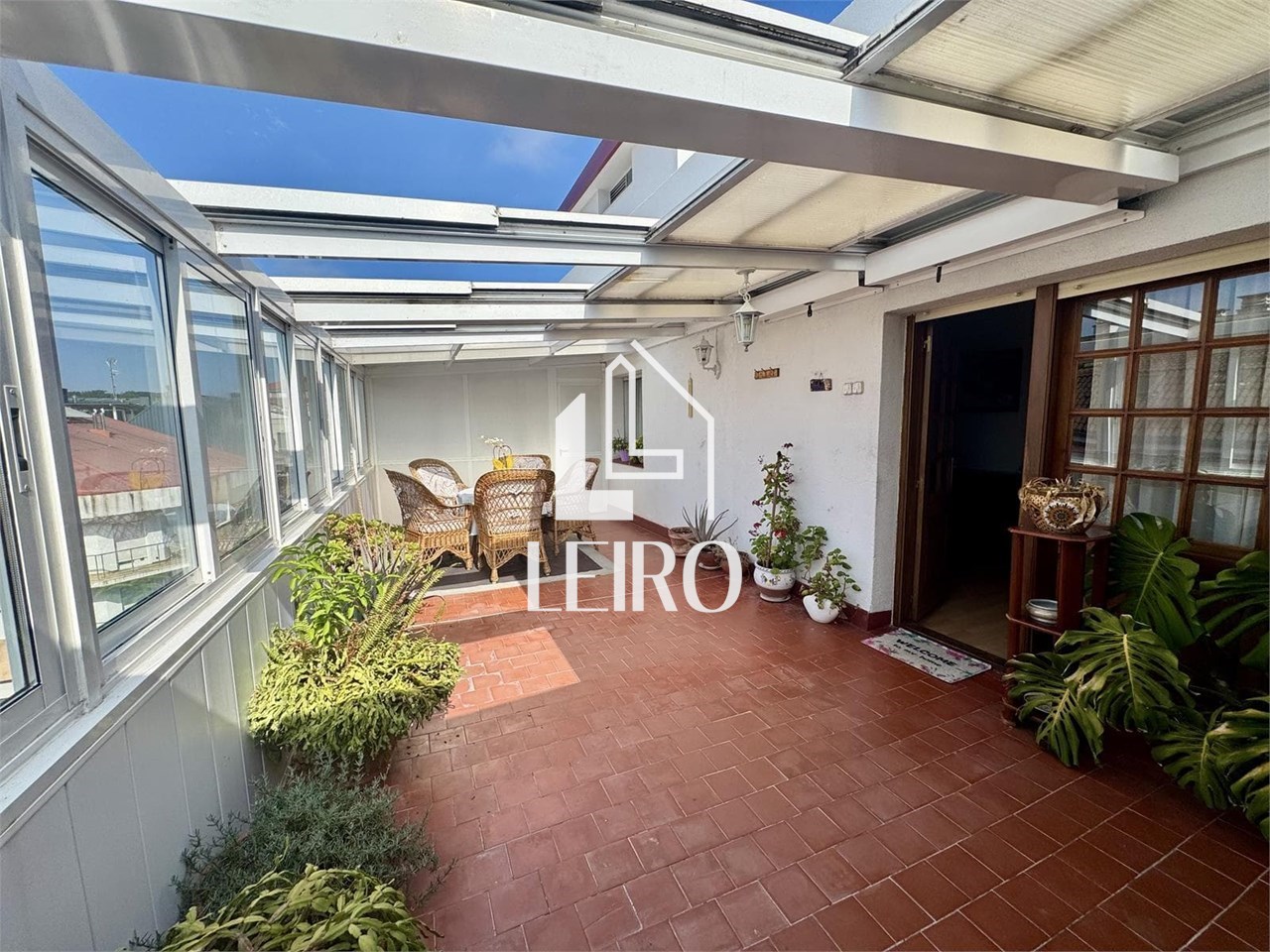 Foto 3 ÁTICO CÉNTRICO CON TERRAZA DE 49 M2