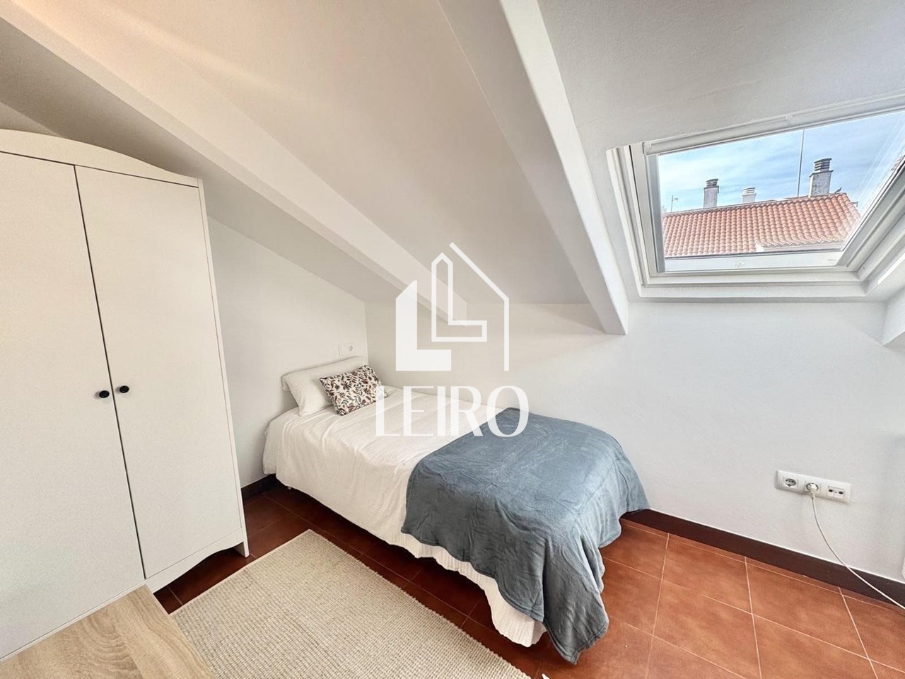 Foto 18 ÁTICO CÉNTRICO REFORMADO SIN ASCENSOR