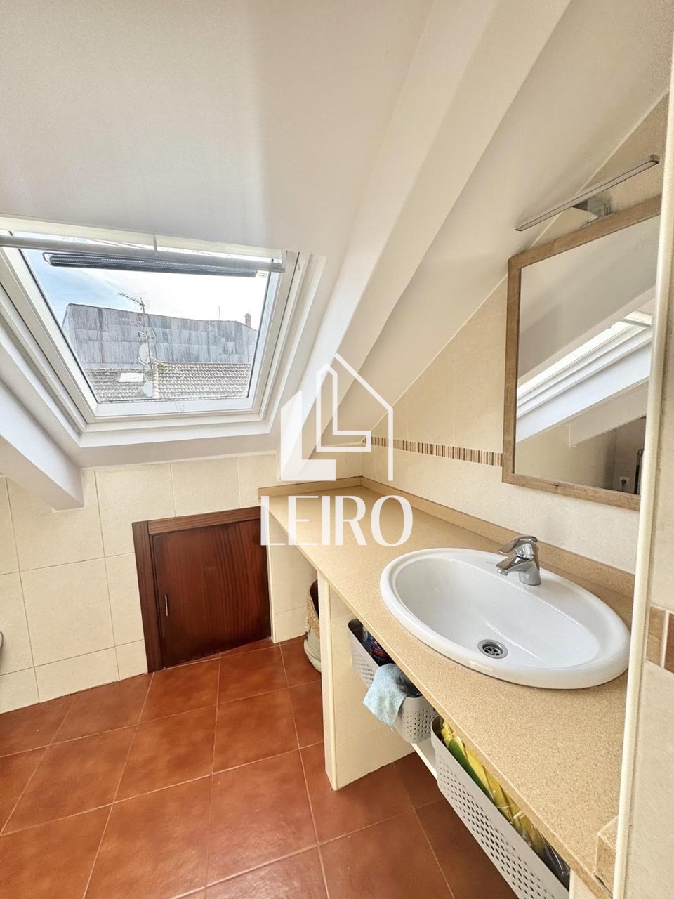 Foto 25 ÁTICO CÉNTRICO REFORMADO SIN ASCENSOR