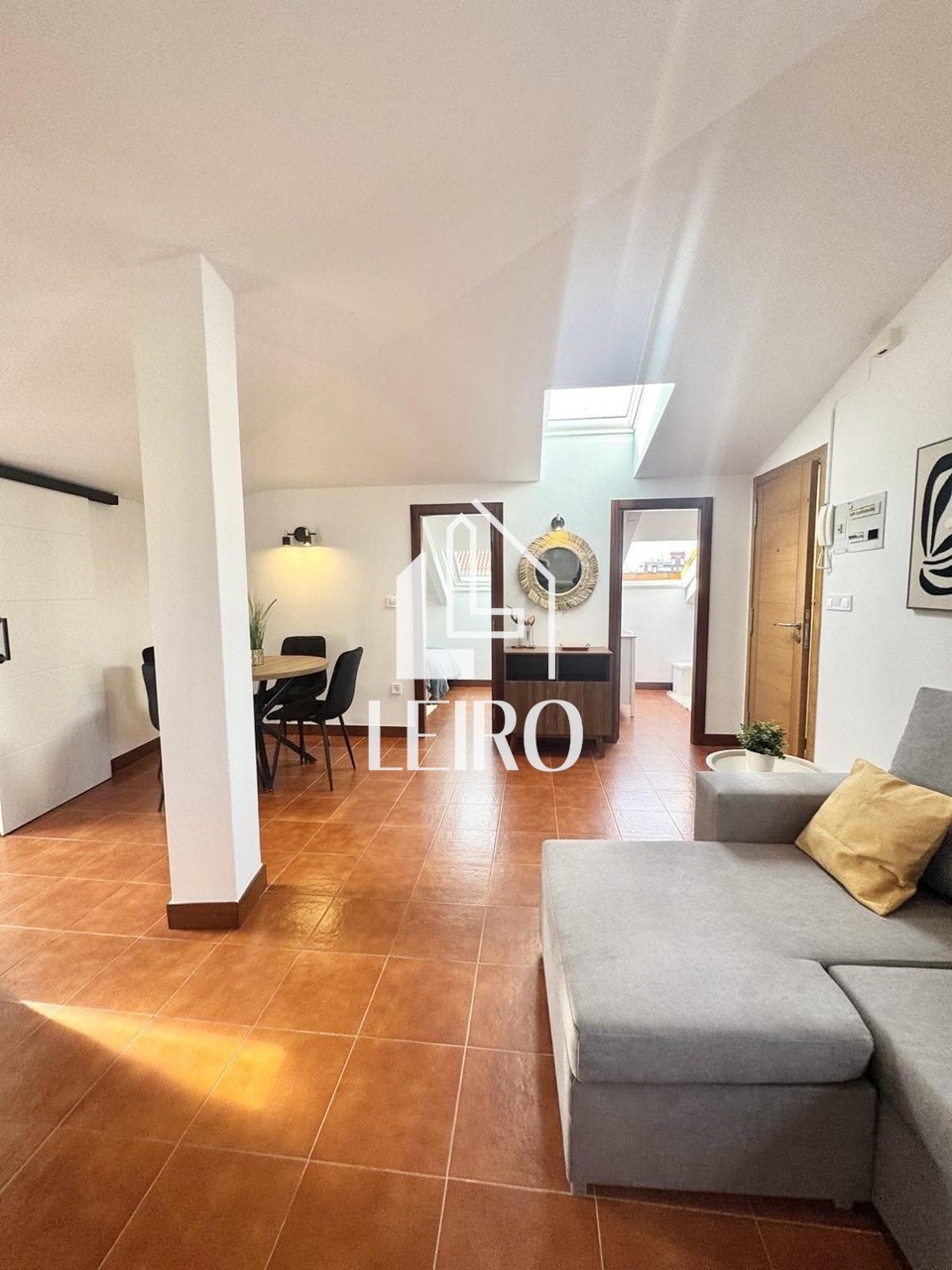 Foto 5 ÁTICO CÉNTRICO REFORMADO SIN ASCENSOR