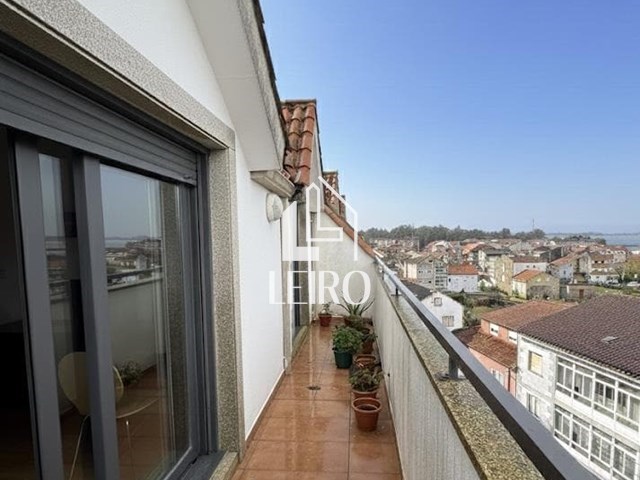 ATICO CON TERRAZA Y VISTAS  - Vilanova de Arousa