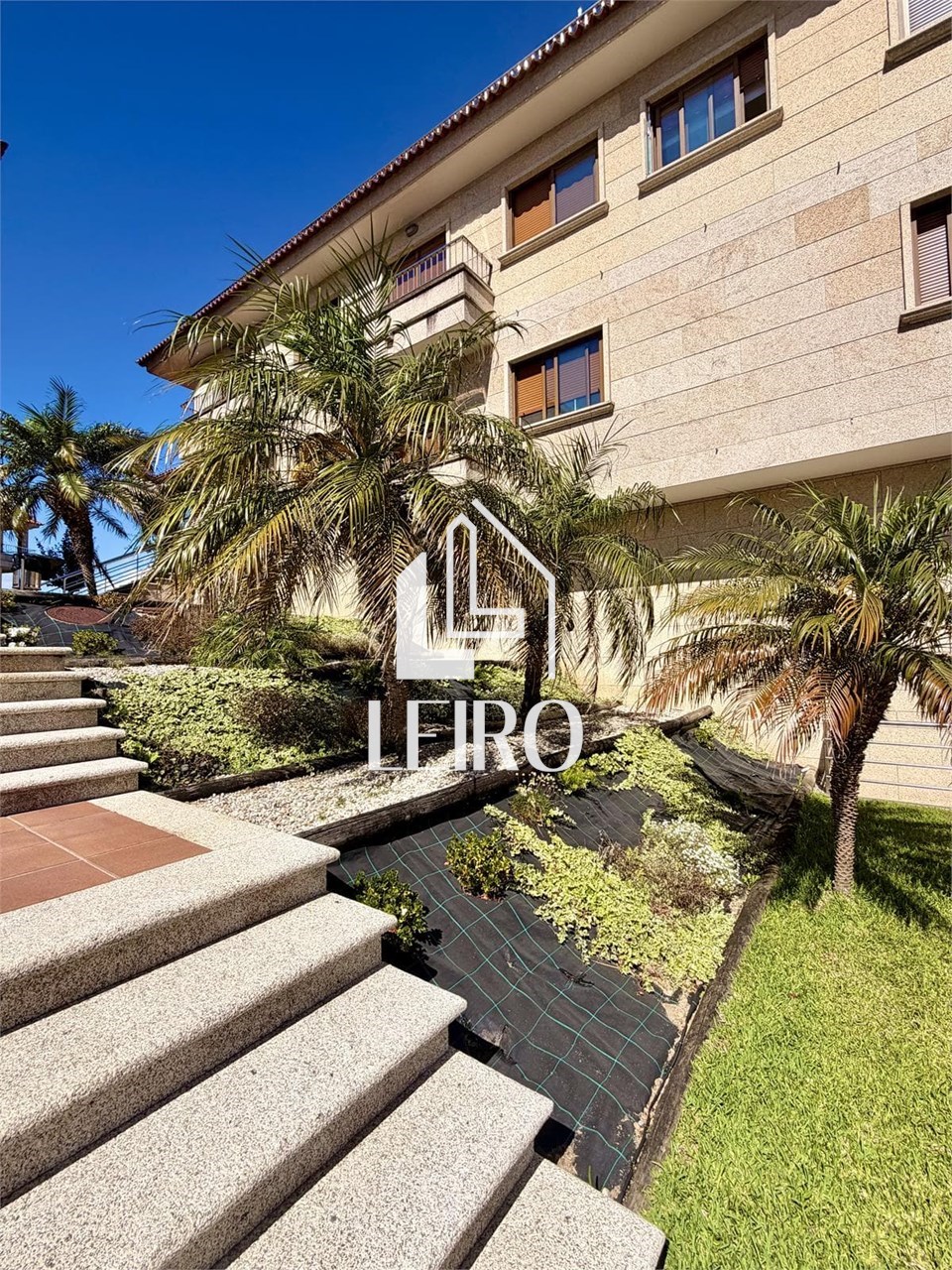 Foto 11 ÁTICO DE 1 DORMITORIO CON TERRAZA GARAJE Y TRASTERO- VILLALONGA