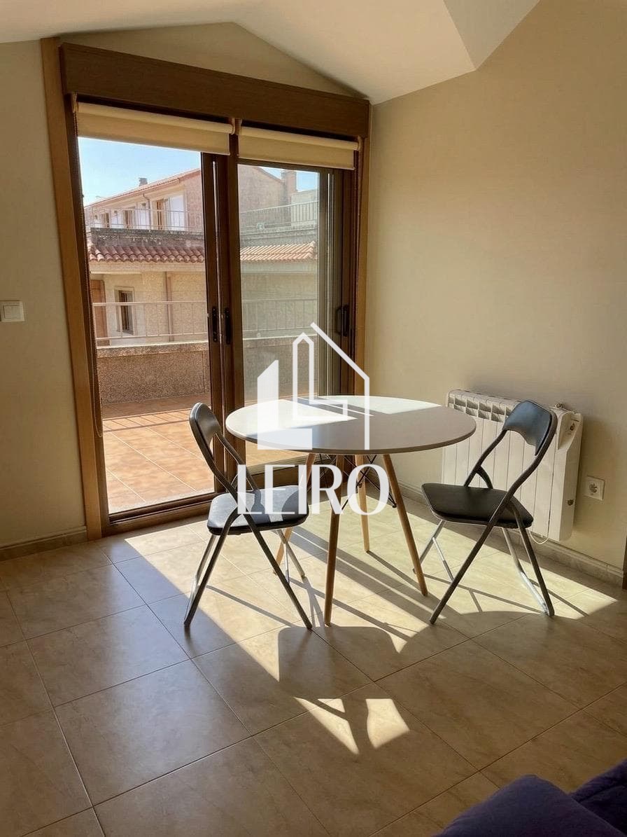 Foto 2 ÁTICO DE 1 DORMITORIO CON TERRAZA GARAJE Y TRASTERO- VILLALONGA