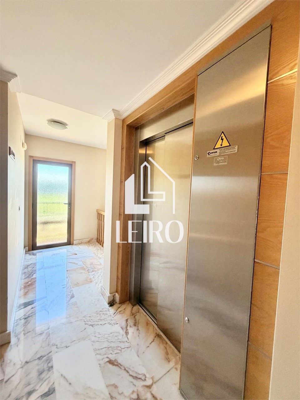 Foto 9 ÁTICO DE 1 DORMITORIO CON TERRAZA GARAJE Y TRASTERO- VILLALONGA