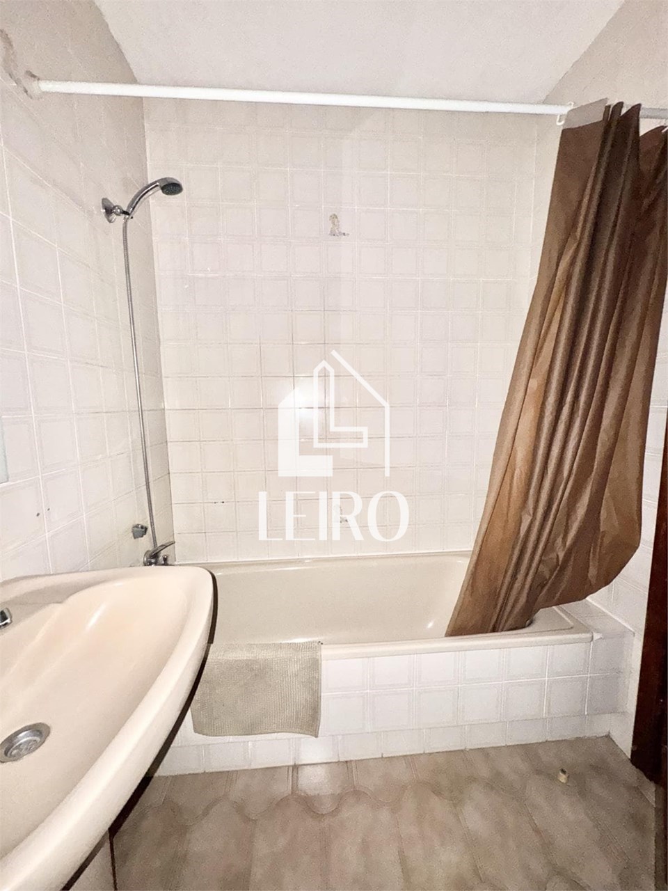 Foto 12 ATICO DE DOS DOMITORIOS AMUEBLADO CÉNTRICO SIN ASCENSOR