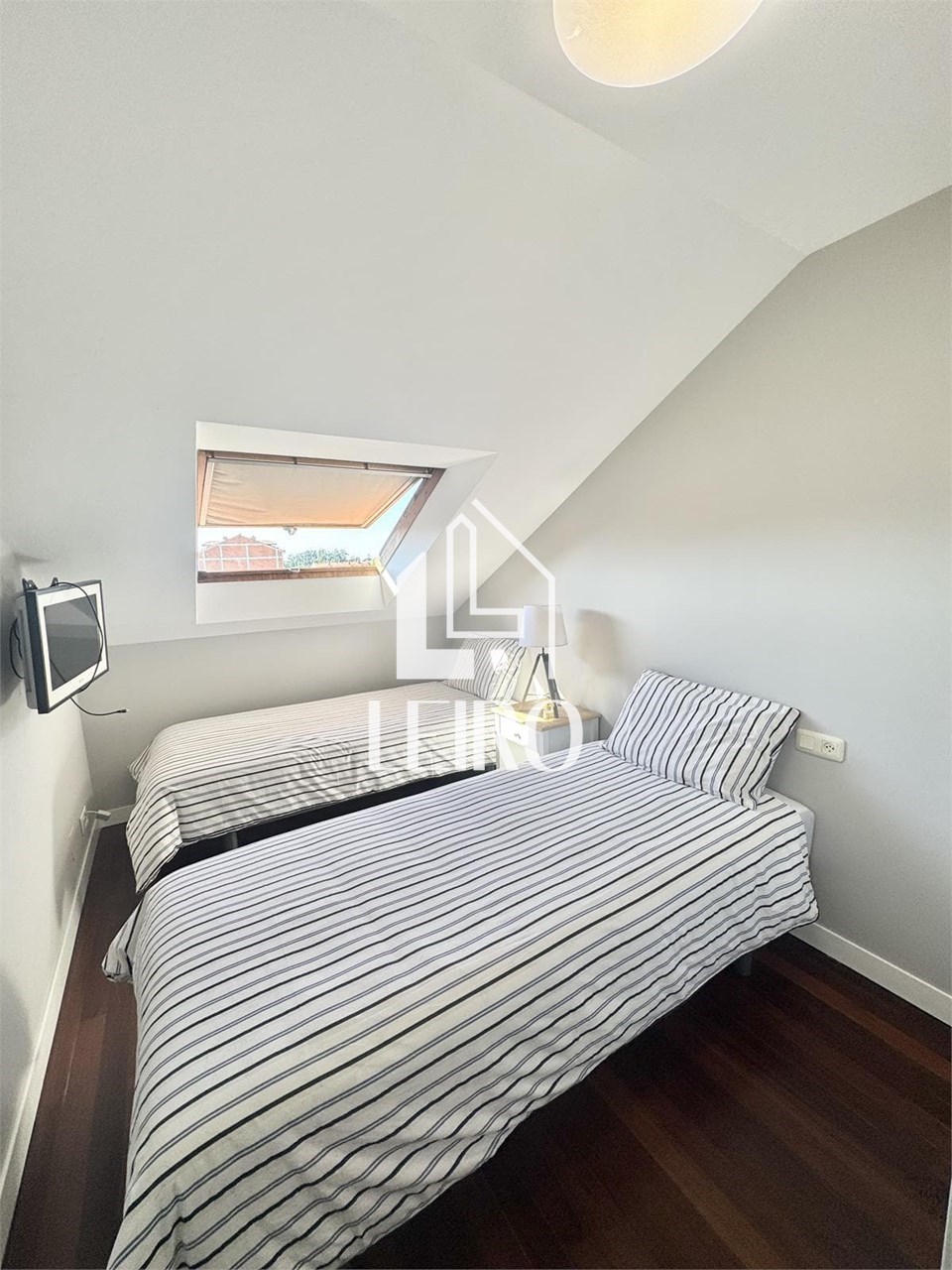 Foto 16 ATICO DE DOS DORMITORIOS AMUEBLADO CON TRASTERO SIN ASCENSOR