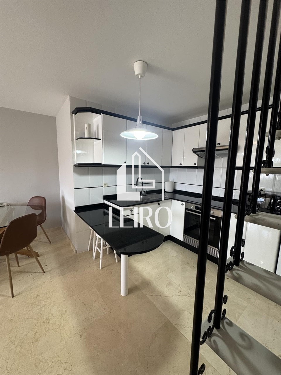 Foto 8 ATICO DE DOS DORMITORIOS AMUEBLADO CON TRASTERO SIN ASCENSOR