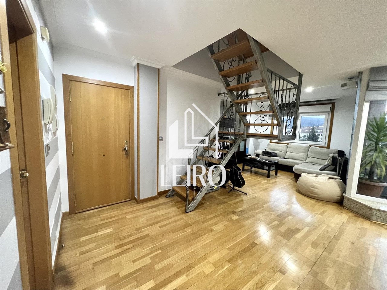 Foto 5 Ático Dúplex Amueblado con Terraza y plaza de garaje