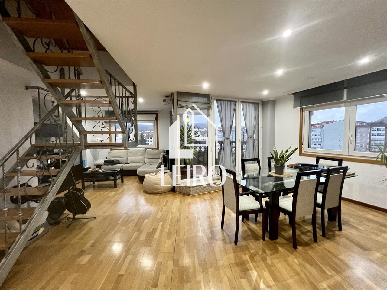 Foto 6 Ático Dúplex Amueblado con Terraza y plaza de garaje
