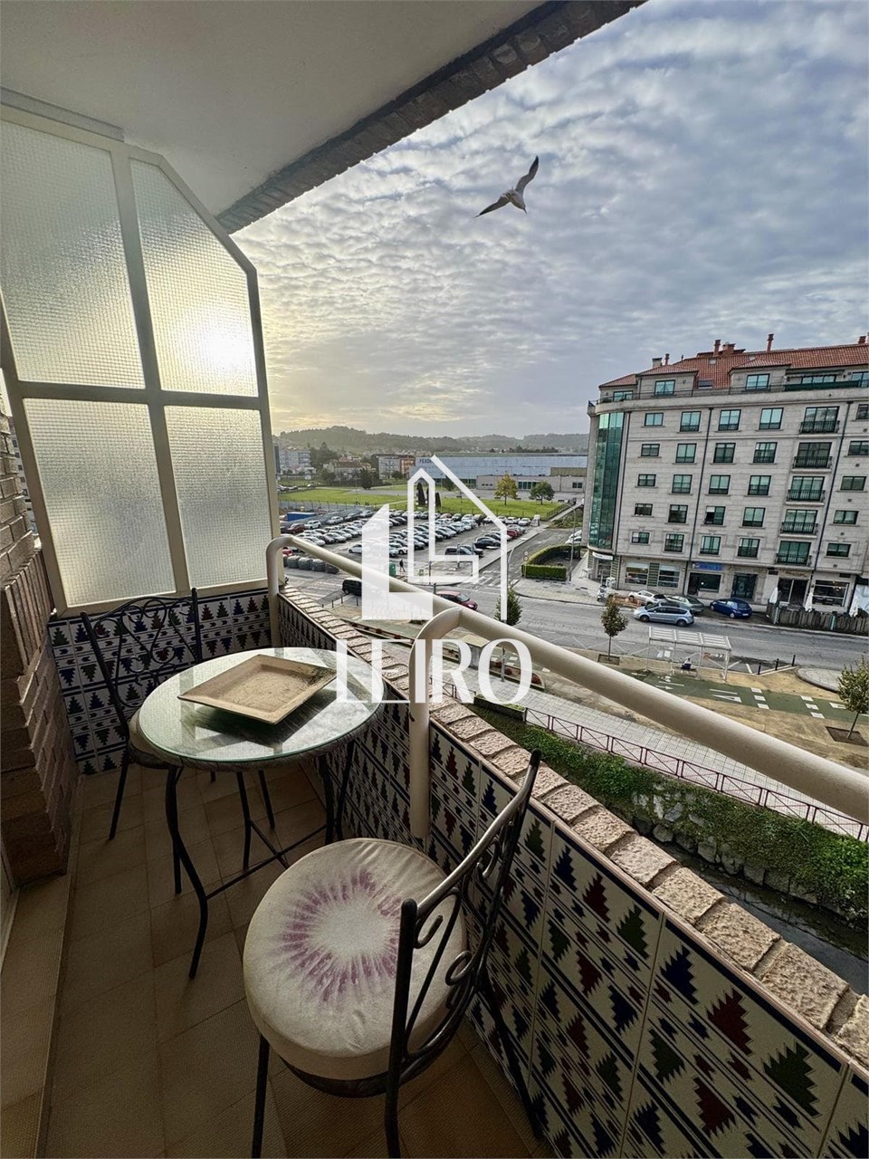 Foto 1 ÁTICO DUPLEX CÉNTRICO CON BALCÓN- DISPONIBLE A PARTIR DE MAYO