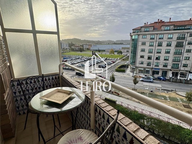 ÁTICO DUPLEX CÉNTRICO CON BALCÓN- DISPONIBLE A PARTIR DE MAYO - Vilagarcía de Arousa