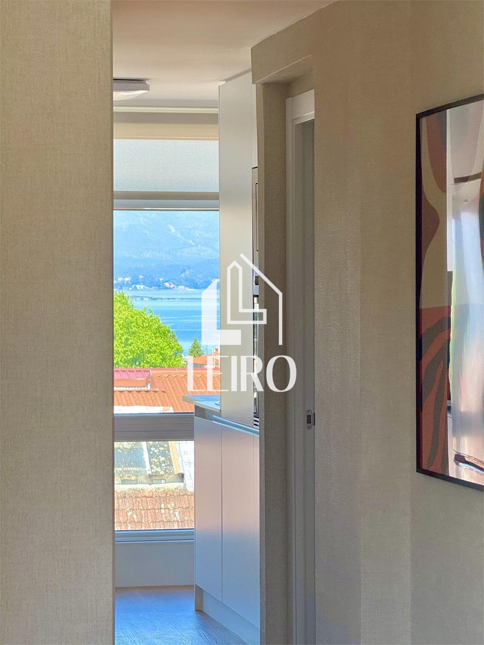 Foto 6 ÁTICO EN PLAZA GALICIA CON VISTAS AL MAR - TEMPORADA ESCOLAR