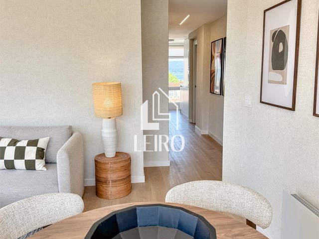 ÁTICO EN PLAZA GALICIA CON VISTAS AL MAR  - Vilagarcía de Arousa