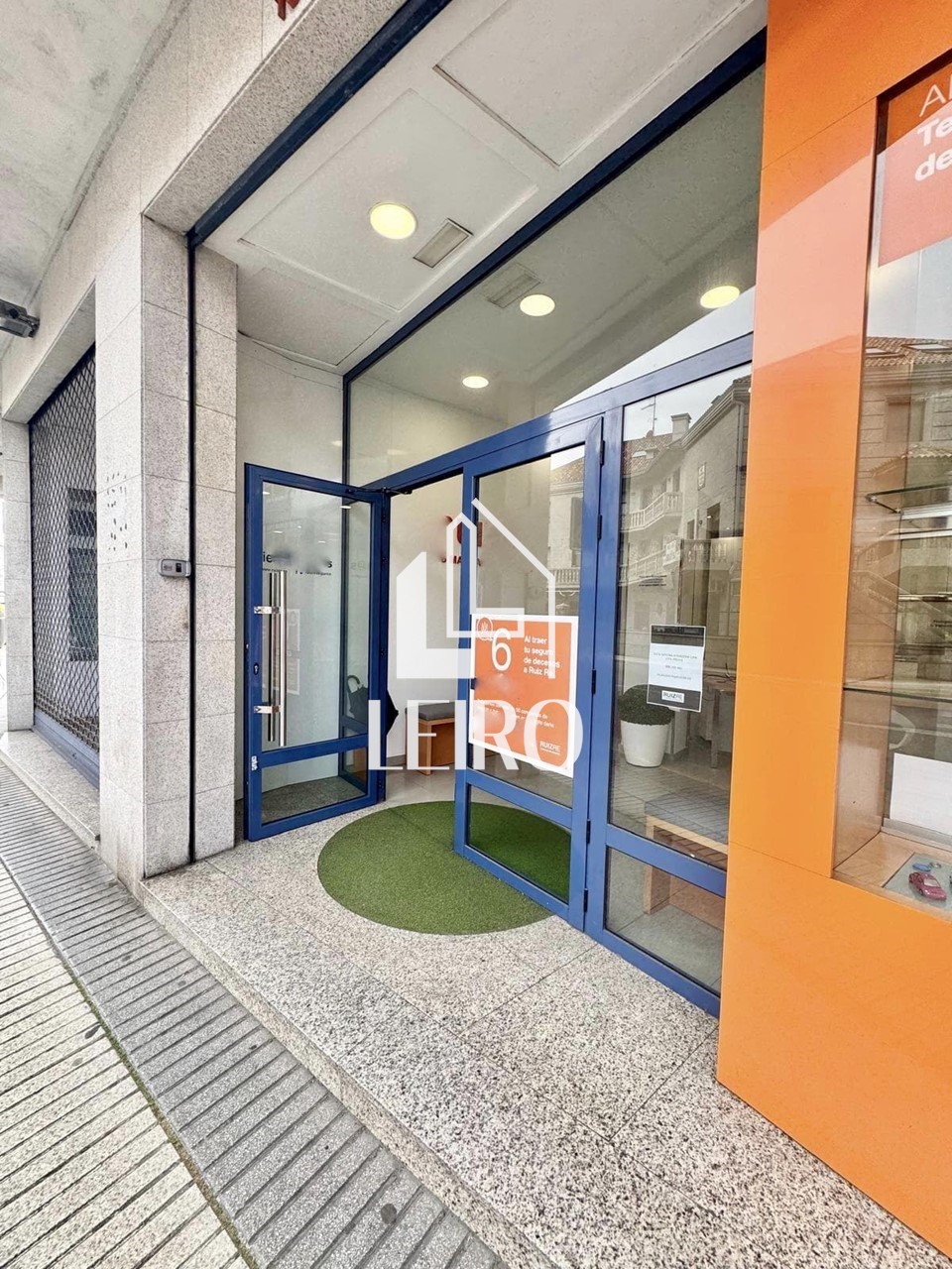 Foto 4 BAJO COMERCIAL ACONDICIONADO Y EQUIPADO CON MUCHA VISIBILIDAD